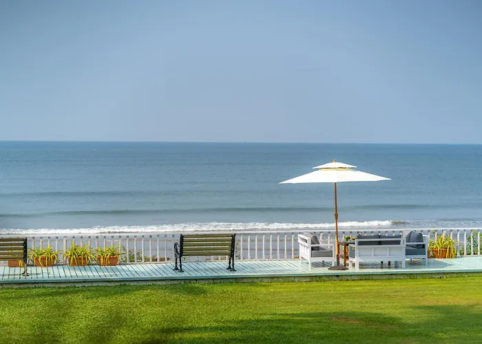 La Cabana Beach & Spa, By Ashvem Beach