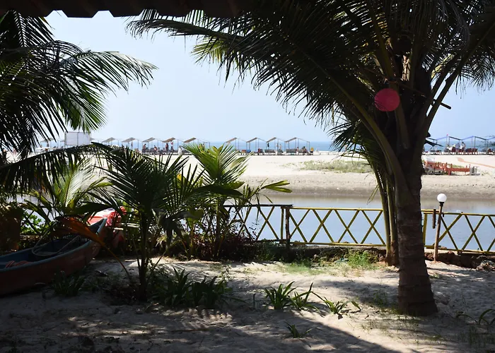 Sunset & Waves Resort, Mandrem Beach